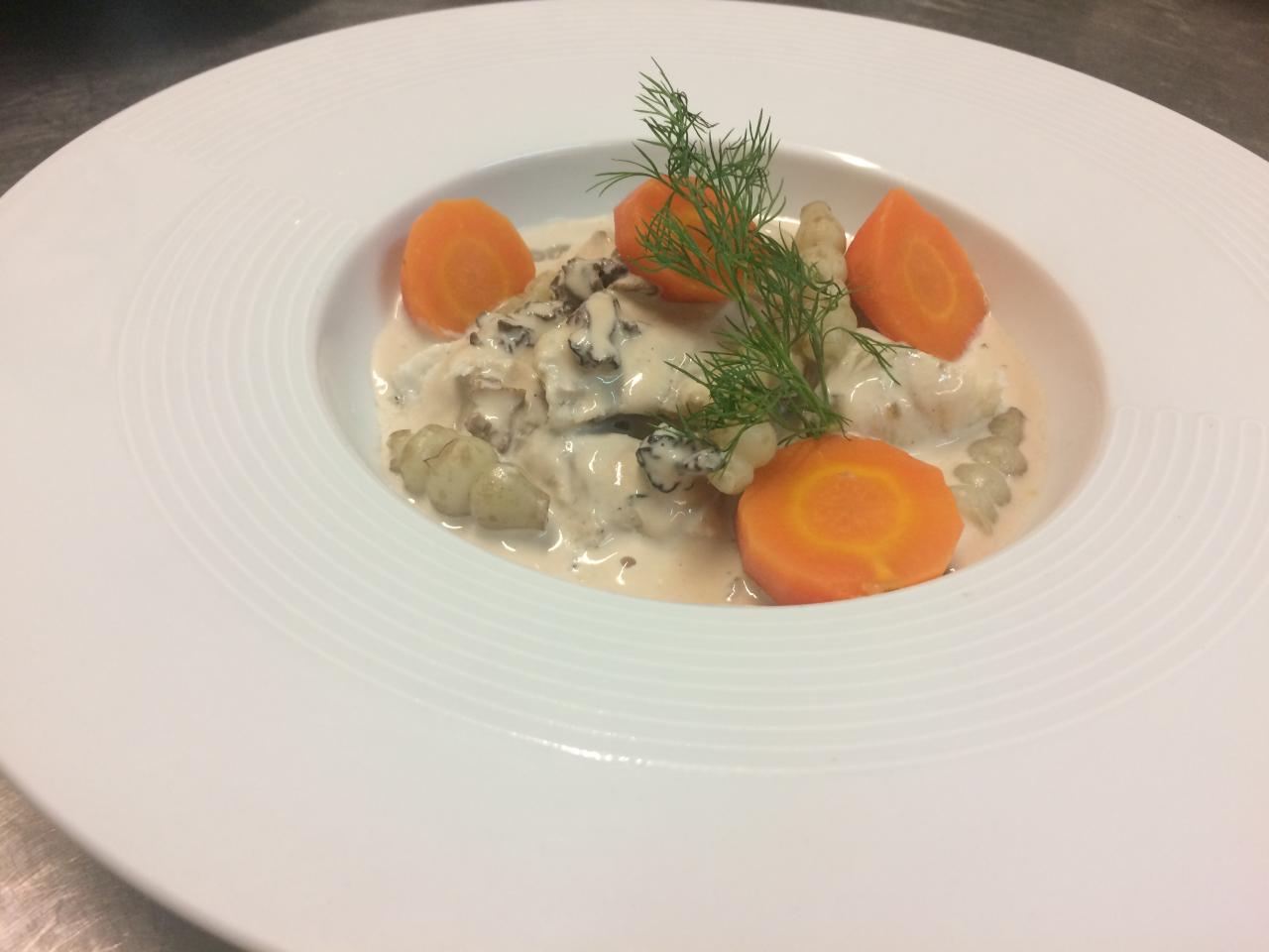 Blanquette de lotte aux morilles, riz basmati