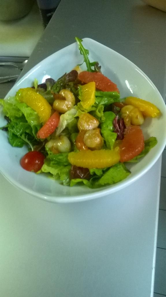 Salade aux Saint Jacques et agrumes