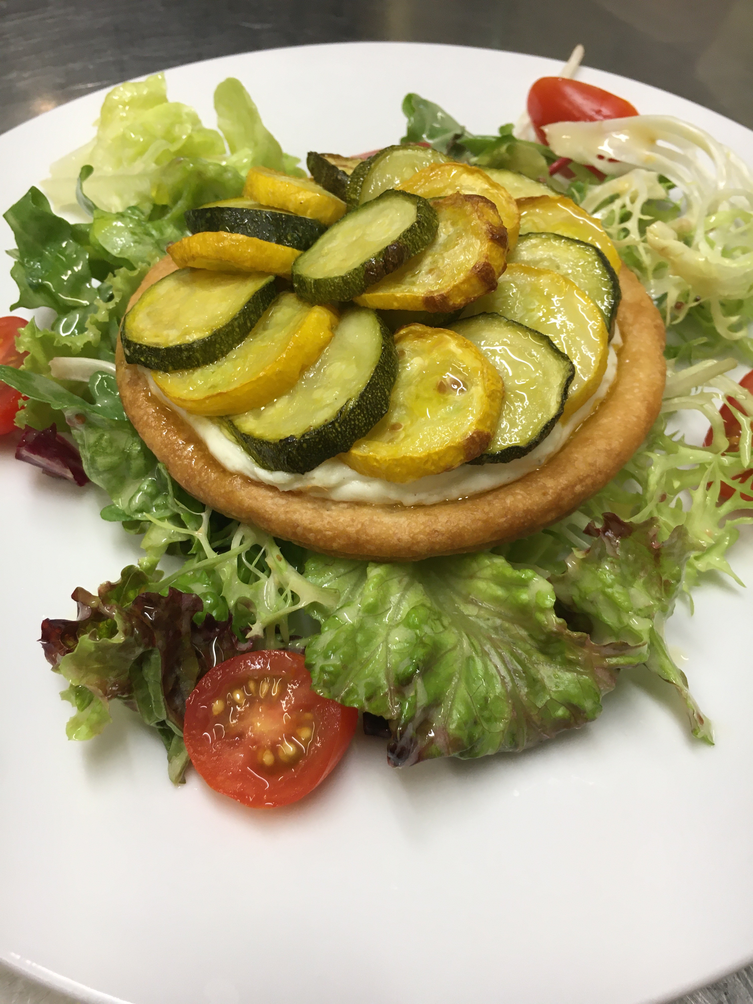 Tartelette au chevre frais et courgettes